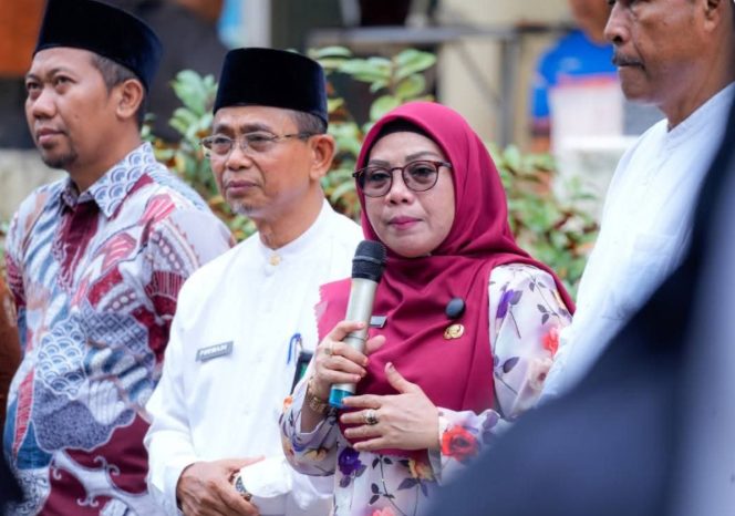 
					Wakil Bupati Kampar Hadiri Penyerahan Simbolis Bantuan Pendidikan oleh Baznas Kampar